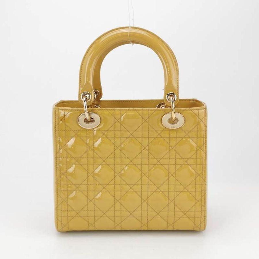 Dior Lady Dior戴妃包款中型漆皮藤格紋字母Logo吊飾單肩包-4