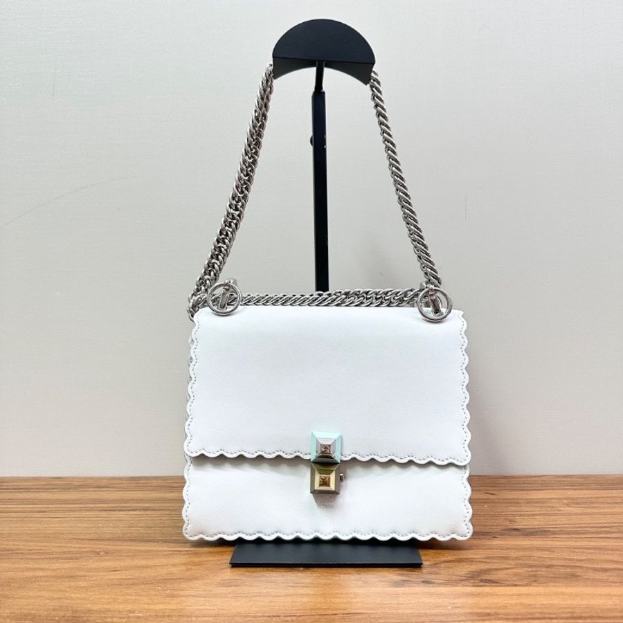 FENDI KANI波浪肩背斜背包19*15*9 98新配件塵袋-2