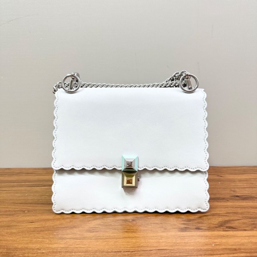 FENDI KANI波浪肩背斜背包19*15*9 98新配件塵袋-6