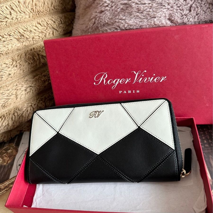 羅傑·維維耶 RV 方扣 手拿包 錢包 短夾 Roger Vivier 黑白拼色 長夾|閑置-1