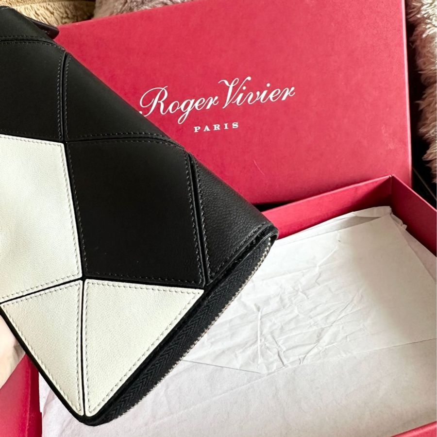 羅傑·維維耶 RV 方扣 手拿包 錢包 短夾 Roger Vivier 黑白拼色 長夾|閑置-13