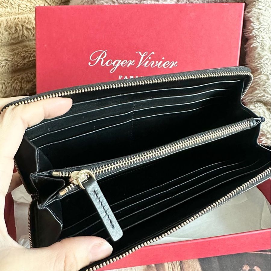 羅傑·維維耶 RV 方扣 手拿包 錢包 短夾 Roger Vivier 黑白拼色 長夾|閑置-18