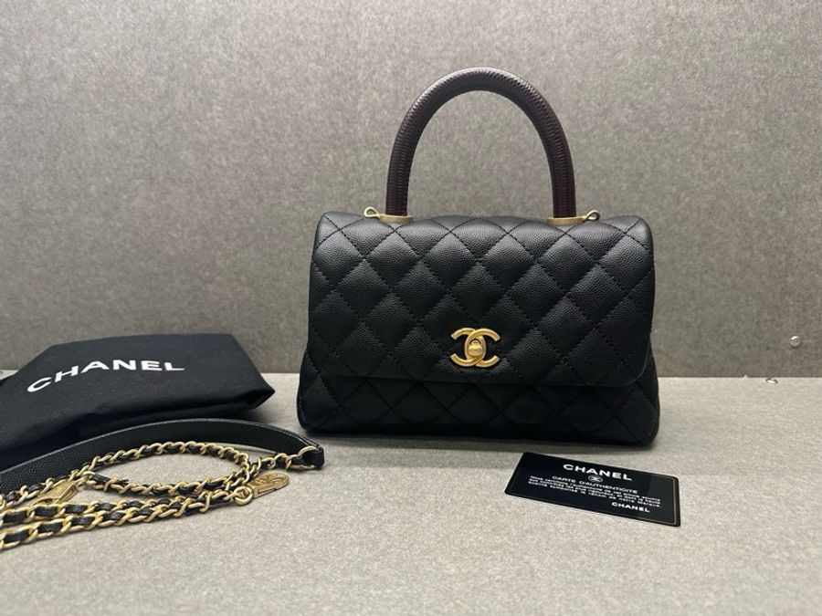 Chanel香奈兒Coco handle 憨豆 黑金紅蜥蜴手柄小號手提單肩斜挎包-9
