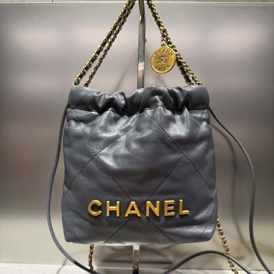 Chanel香奈兒 22 BAG mini牛皮 深灰色 金扣 單肩斜挎包 (23B)-0