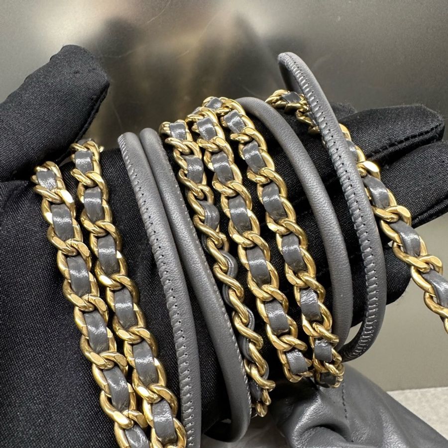 Chanel香奈兒 22 BAG mini牛皮 深灰色 金扣 單肩斜挎包 (23B)-8