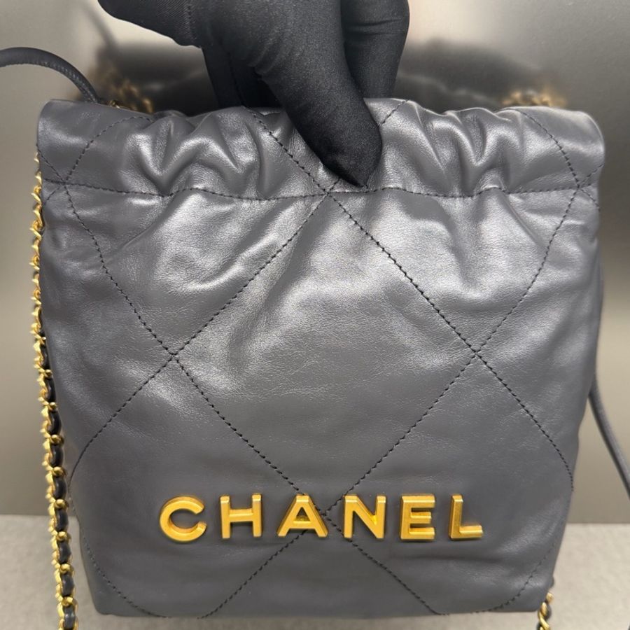 Chanel香奈兒 22 BAG mini牛皮 深灰色 金扣 單肩斜挎包 (23B)-10