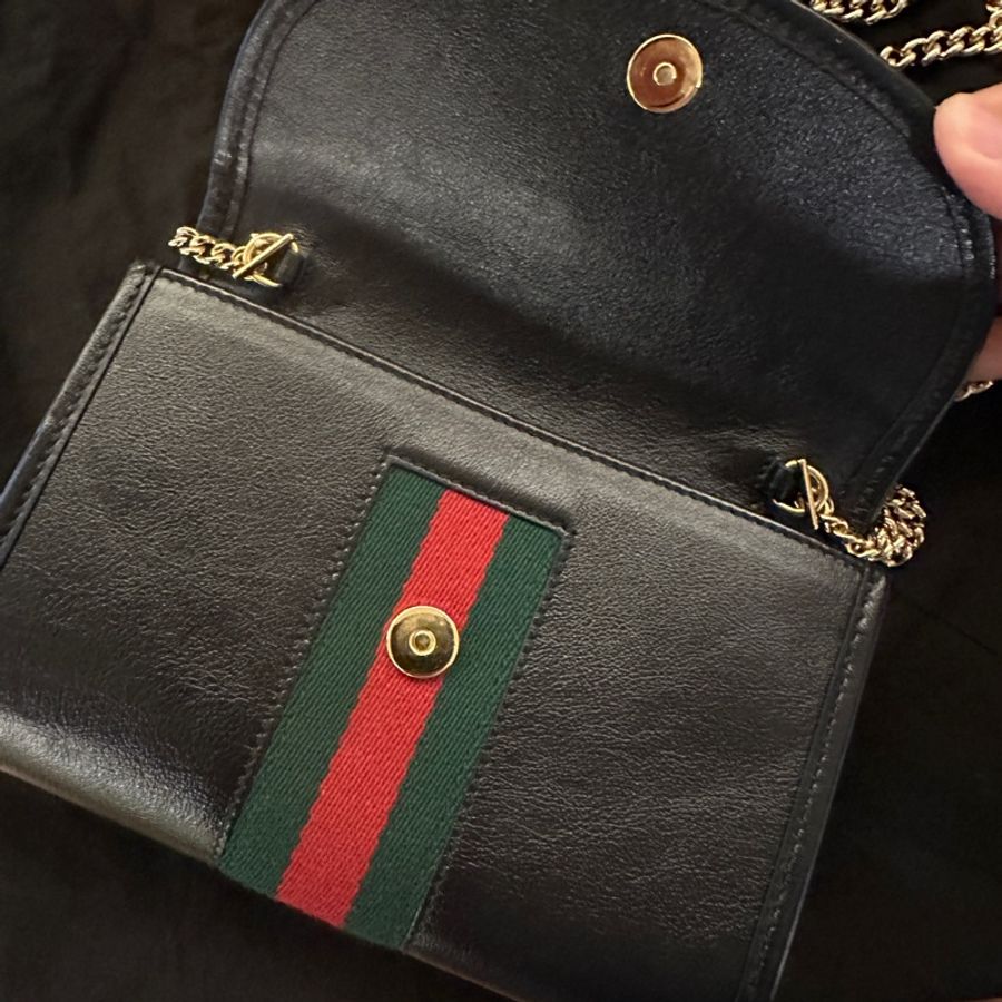 I 近全新Gucci Rajah Leather Shoulder Bag Mini Black-1