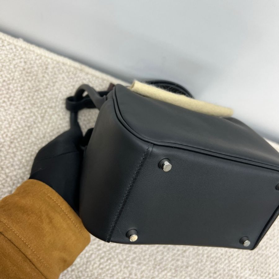 Hermes 愛馬仕 Mini lindy 黑色 Swift皮 CT鴛鴦扣-6