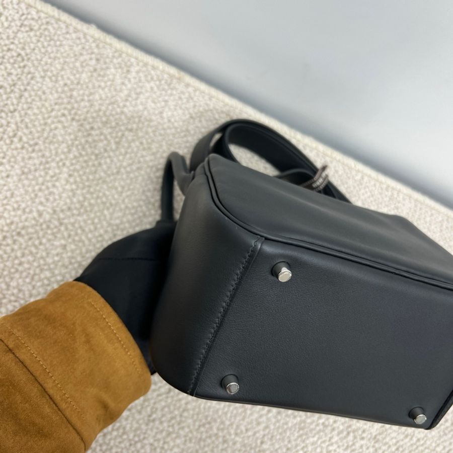 Hermes 愛馬仕 Mini lindy 黑色 Swift皮 CT鴛鴦扣-8