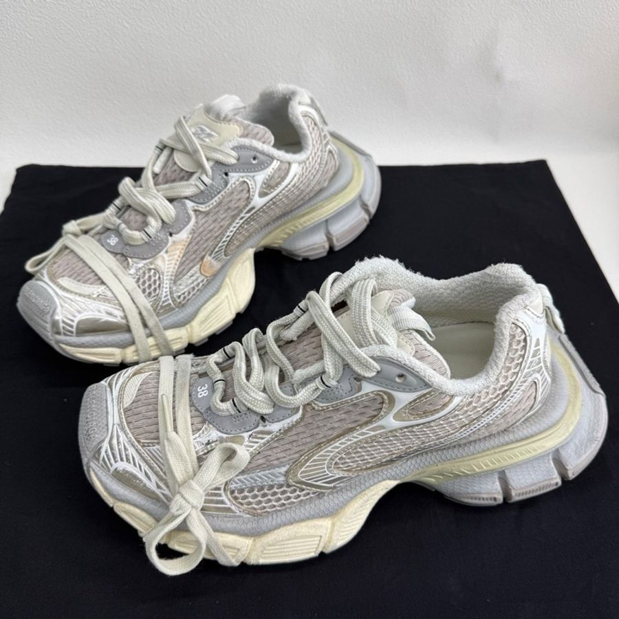 Balenciaga巴黎世家 3XL 做舊 低幫老爹鞋 淺米色38碼-0