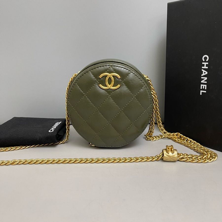 97新❤️Chanel香奈兒 軍綠色全皮菱格金柱圓餅包 芯片-0