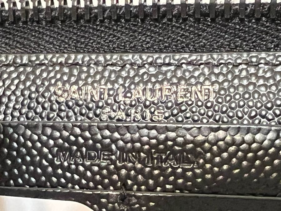 YSL So Black Logo山形紋長夾-2