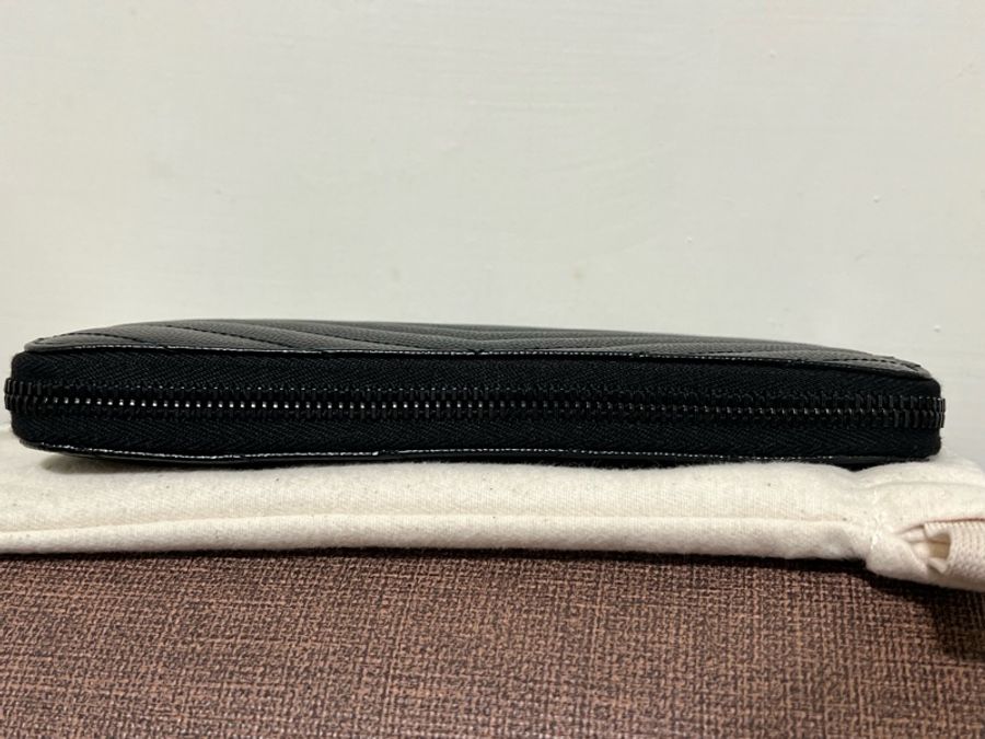 YSL So Black Logo山形紋長夾-5