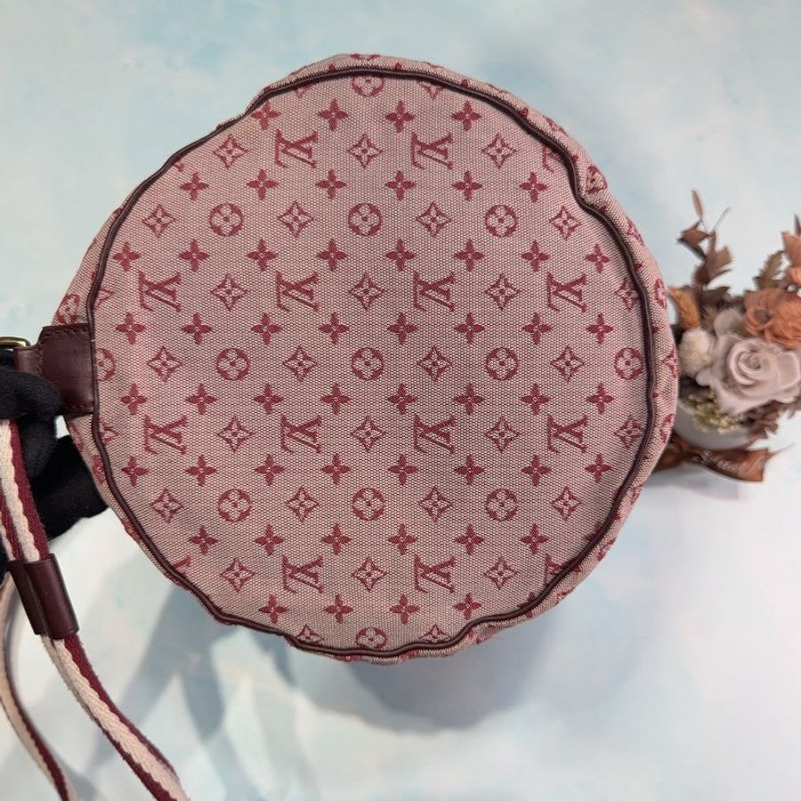 LV 粉紅帆布束口水桶包-6