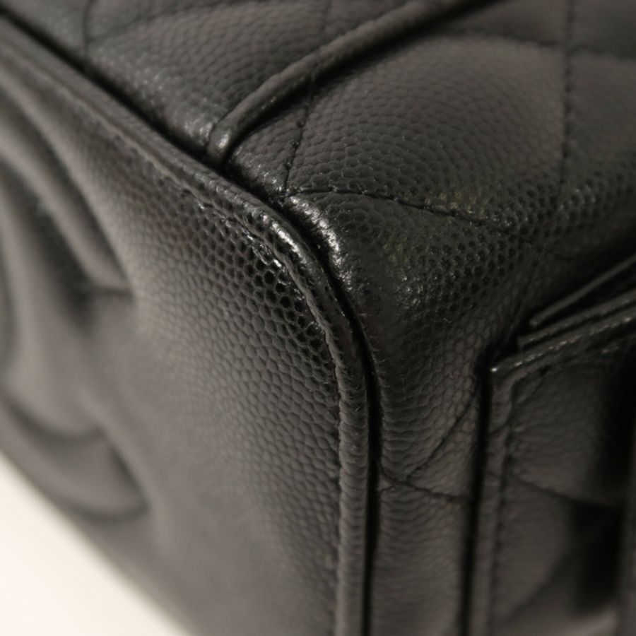 CHANEL 牛皮皮革Vanity Case金扣鏈帶肩背袋-13
