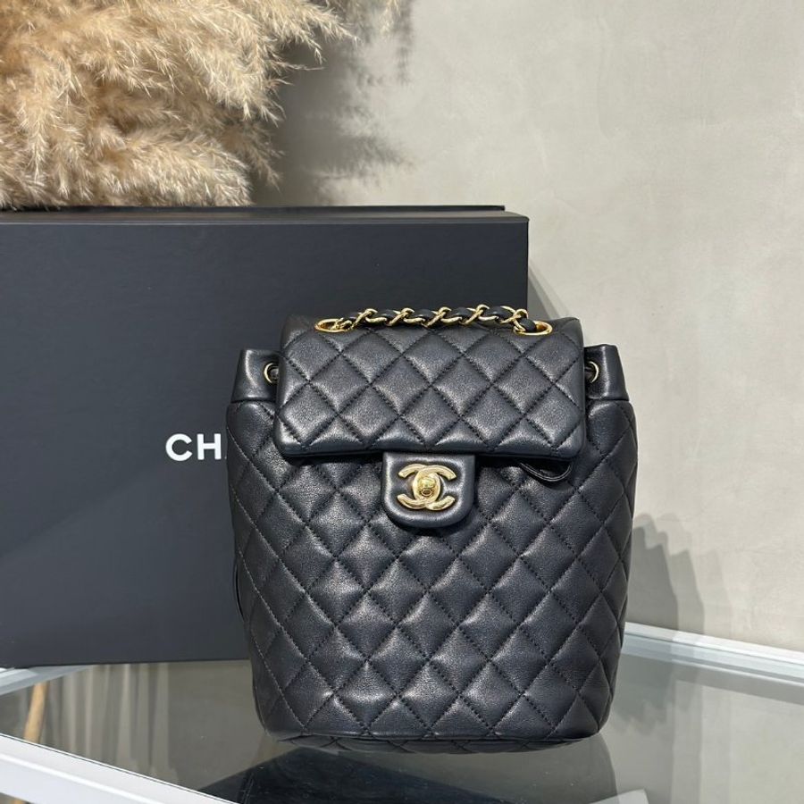 CHANEL 薩爾茨堡雙肩包 - 小號黑金26開-0