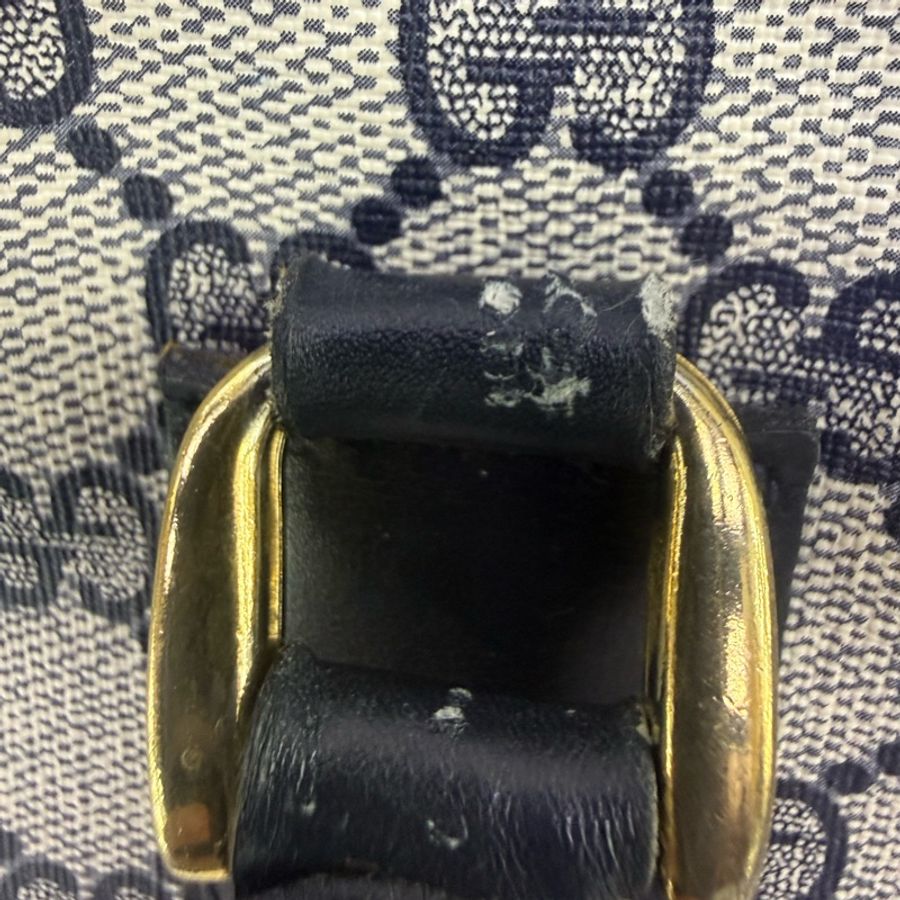 Vintage Gucci bag-17
