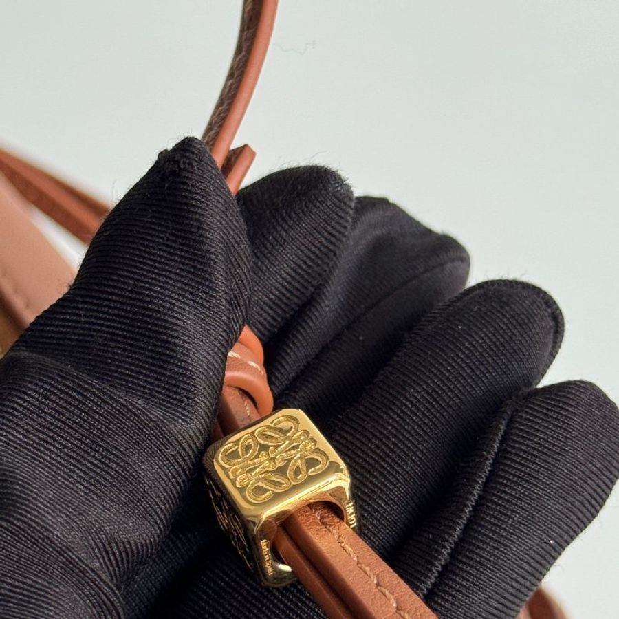 LOEWE Hammock Hobo 棕-10