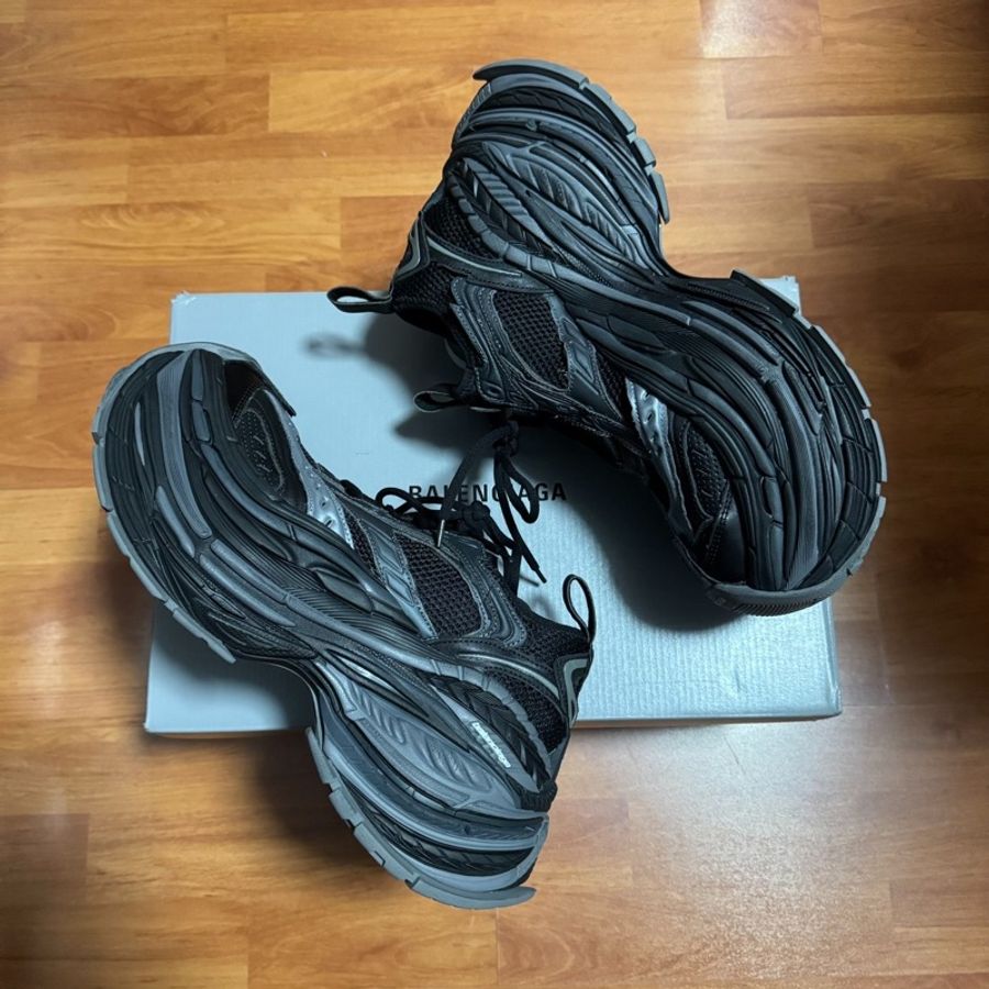 Balenciaga巴黎世家 16XL 厚底老爹鞋 男款 黑灰色 40碼-7