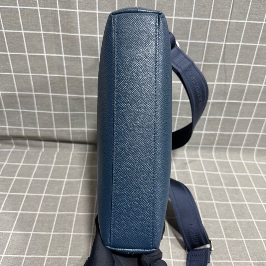 路易威登/Louis Vuitton  M30206    無附件-3