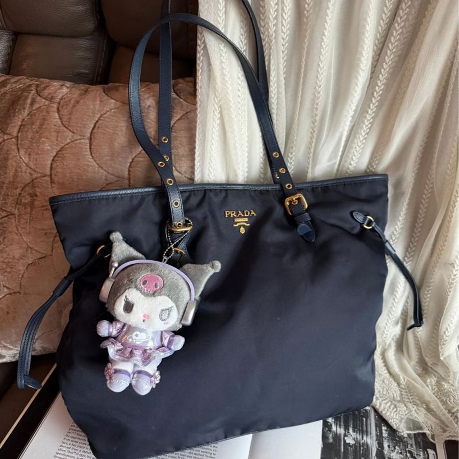 普拉特 深藍色尼龍托特包 prada nylon shoulder tote bag經典 實用性高 包 通勤包 包包 女生 男生-0