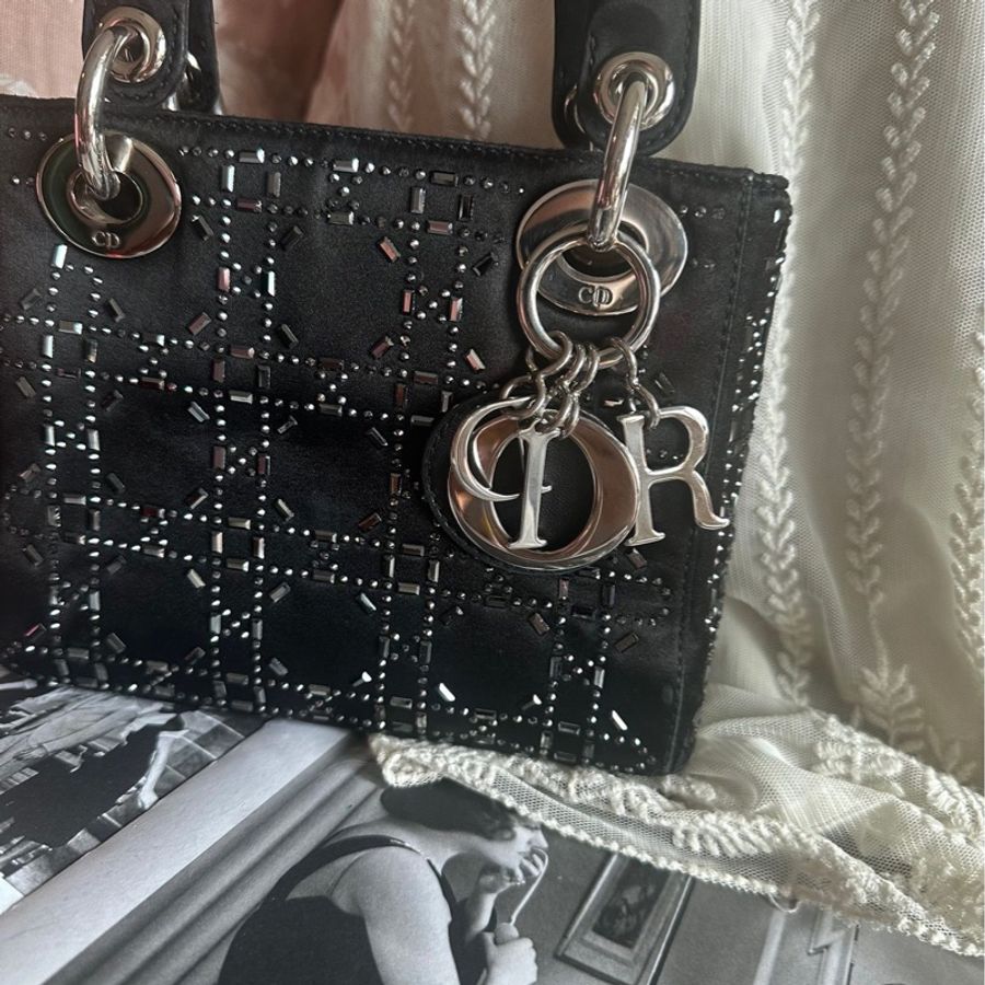 迪奧經典迷你手袋 三格戴妃包  滿天星限定款 黑色 手提包 斜挎包   Christian Dior Dior Mini Lady Dior Bag Black Strass Cannage Satin bag 斜背側背 水鑽-9