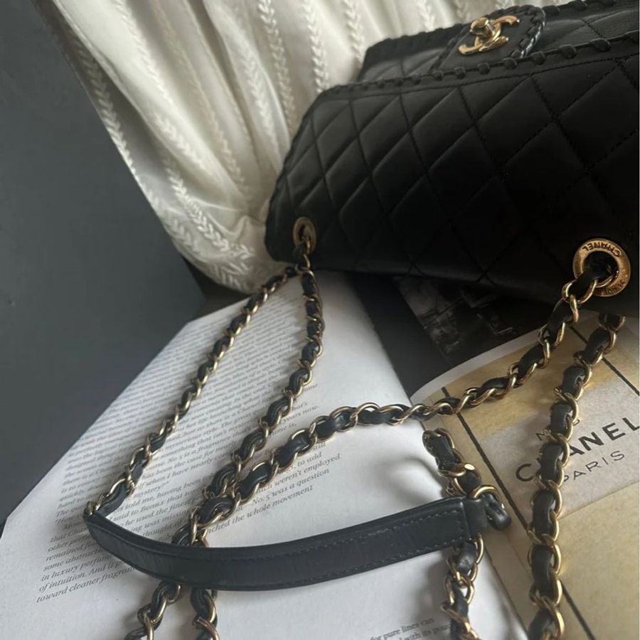 香奈兒單蓋包黑色小牛皮單蓋鏈條包 肩背包 斜背包 香奈兒 bag 斜挎包 單蓋包 CC chanel black calfskin single flap chain-18