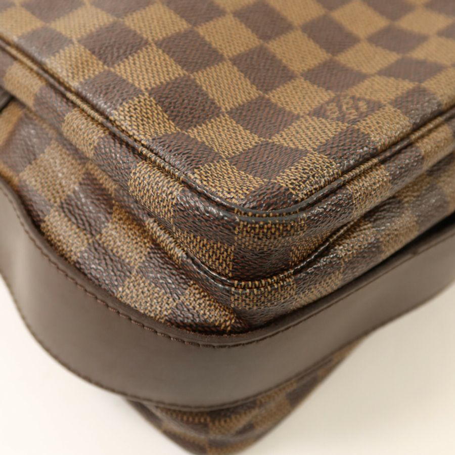 LOUIS VUITTON Damier Naviglio金扣肩背袋-11