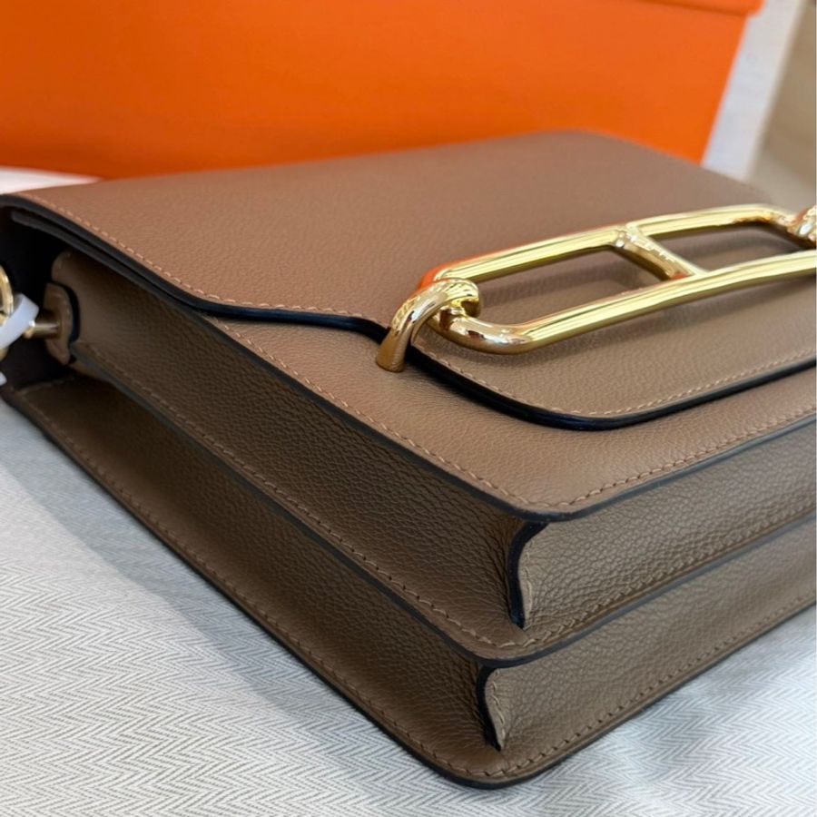 🌈Hermes🧡Roulis 23🧡威馬犬米色金扣🌈有單🧡99新 🌟evercolor皮🌟roulis23🌟roulis🌟notroulis19🌟豬鼻子🌟愛馬仕🌟-1