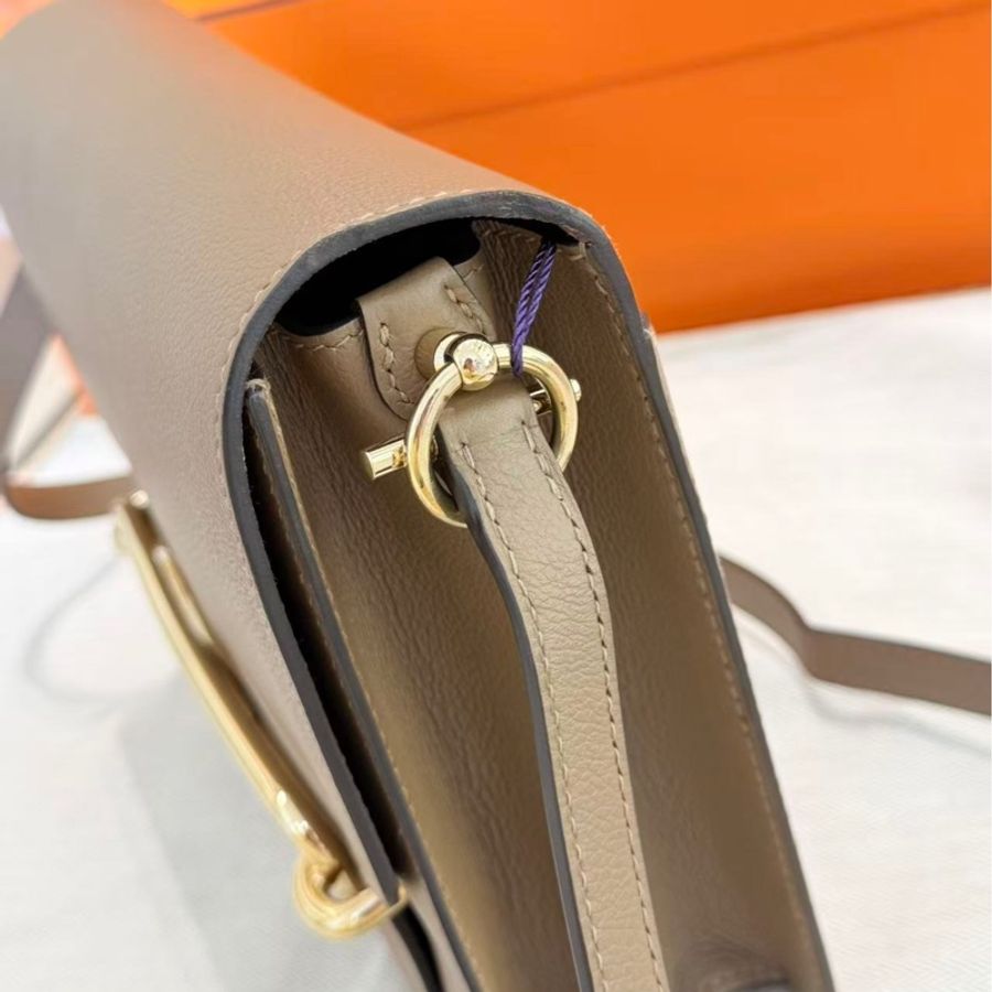 🌈Hermes🧡Roulis 23🧡威馬犬米色金扣🌈有單🧡99新 🌟evercolor皮🌟roulis23🌟roulis🌟notroulis19🌟豬鼻子🌟愛馬仕🌟-7