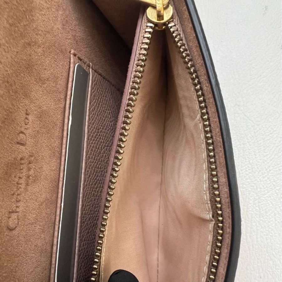 🎀 【極致優雅．近新珍藏】Dior Saddle Belt Pouch馬鞍粒面小牛皮腰包 / 附皮帶 🎀-7