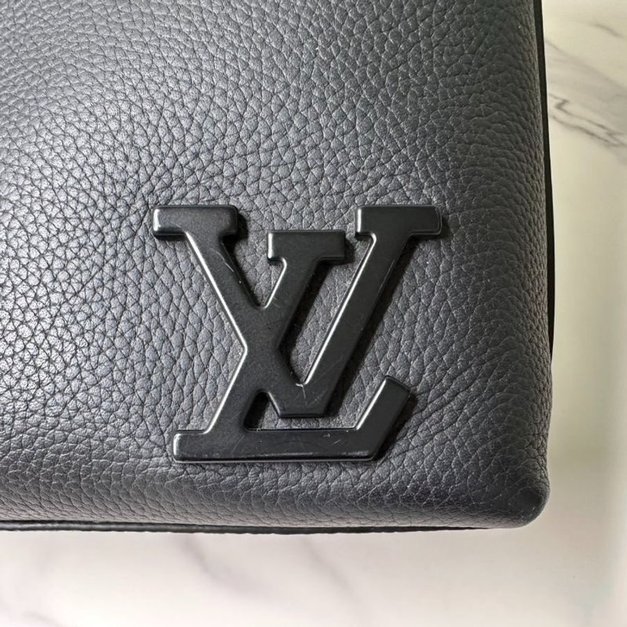 LV Takeoff全皮革手提公事包-7