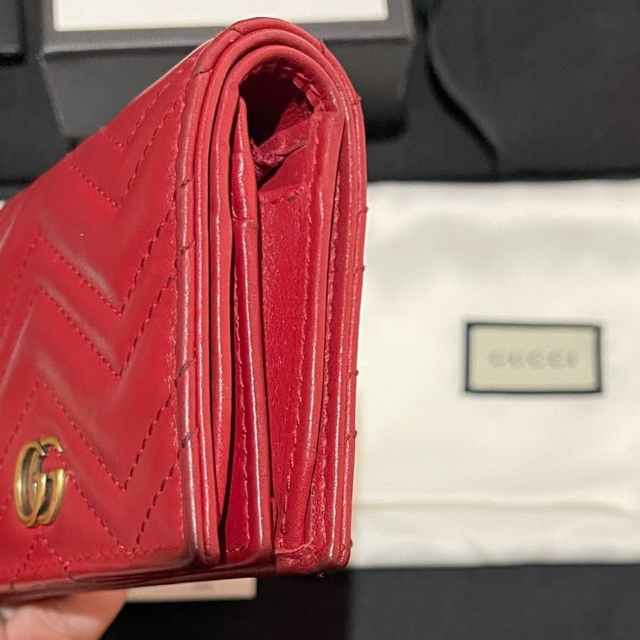 Gucci MARMONT 馬夢系列金釦紅色短夾（付台灣購證）-34