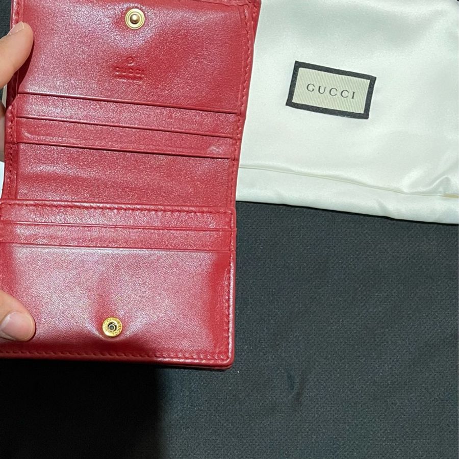 Gucci MARMONT 馬夢系列金釦紅色短夾（付台灣購證）-45