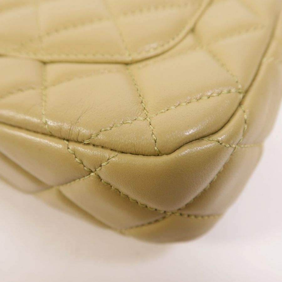 CHANEL 羊皮皮革Coco Heart Square Bag金扣鏈帶肩背袋-12