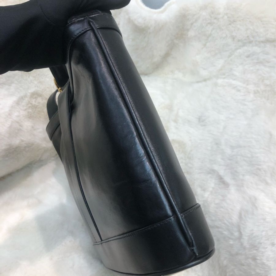 Gucci 金Logo 黑色水桶袋 XA705-3
