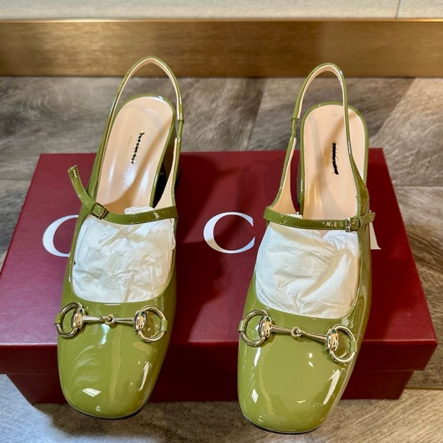 全新 未使用Gucci 古馳 新款金色馬銜扣漆皮瑪麗珍包頭涼鞋 跟高5cm 上腳舒適百搭38碼-0