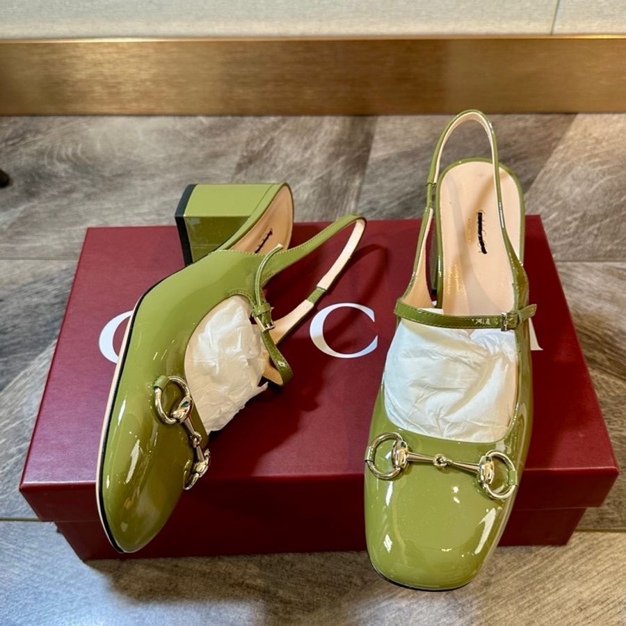 全新 未使用Gucci 古馳 新款金色馬銜扣漆皮瑪麗珍包頭涼鞋 跟高5cm 上腳舒適百搭38碼-2