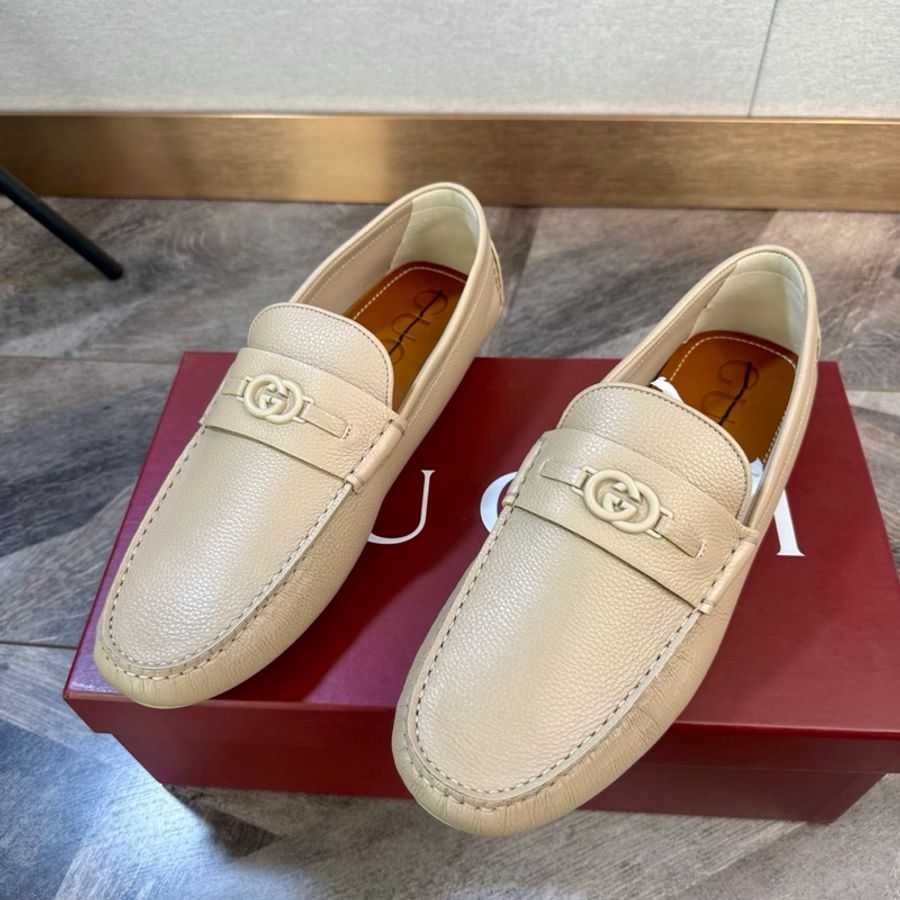 全新 Gucci 古馳 經典款雙G logo 豆豆鞋 休閒鞋 駕車鞋 顆粒牛皮男款 奶茶灰色 鞋標塗標 尺碼:44碼-1