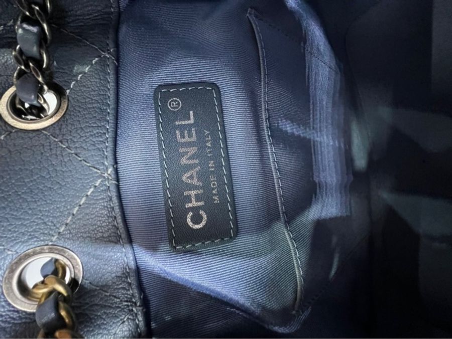 【98新 ✨ 全網最低價！】 Chanel 流浪小書包 雙肩包 霧霾藍色 (下單前先詢問庫存❗️）-19