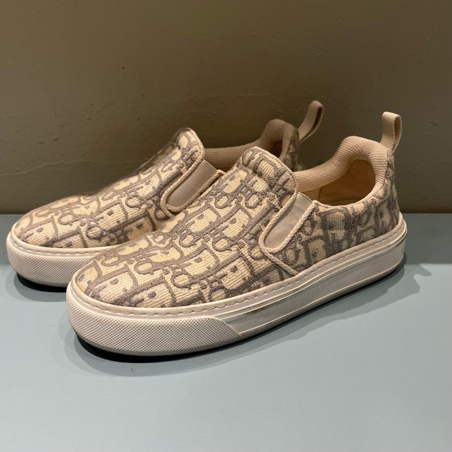 【dior】最新款灰色織物低幫時尚板鞋 36碼-1