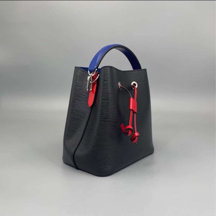 質感上線💎99新🆕Lv路易威登拼色水波紋水桶BB手提斜挎單肩包-12