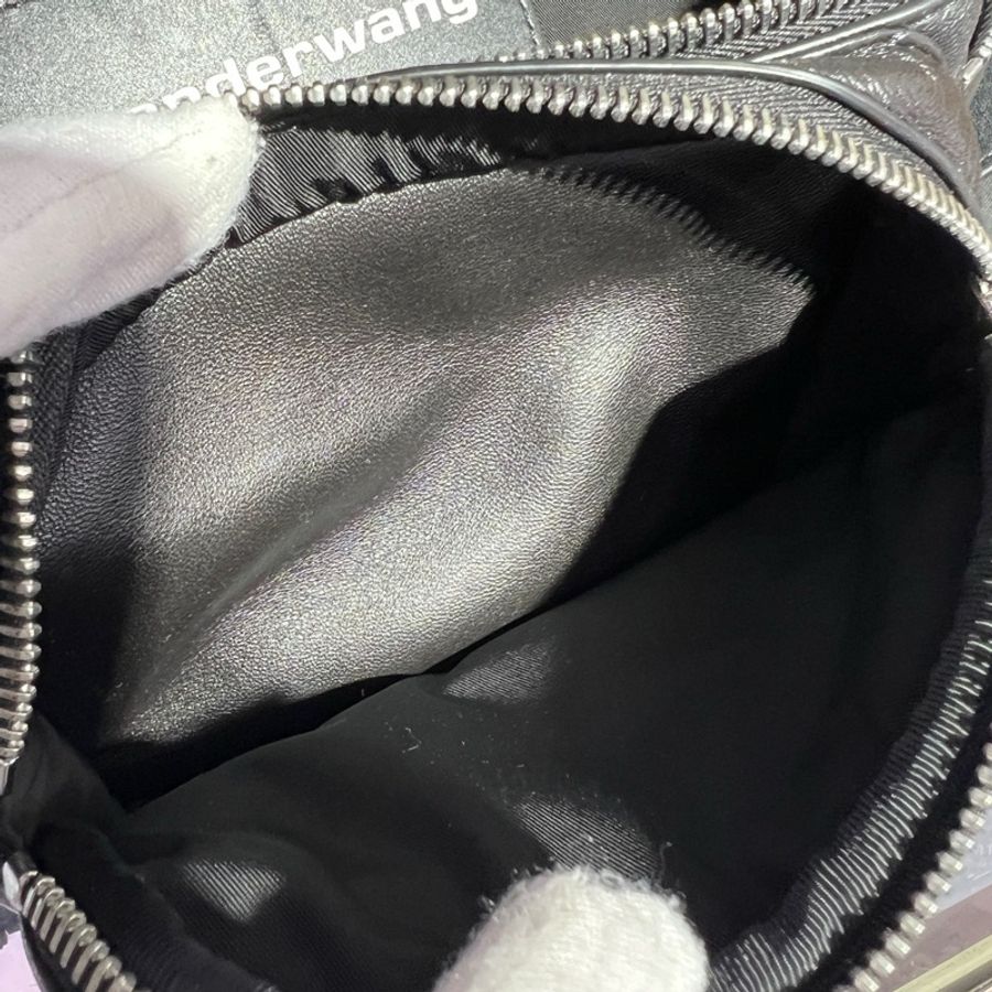 亞歷山大·王/Alexander Wang 黑色柔軟羊皮腰包 斜挎包 男女同款尺寸：33*12*15 cm 。-6
