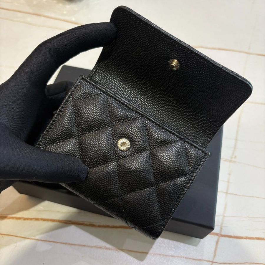 *SHIHNA名牌精品* CHANEL 大雙C 三摺卡包 絲巾暗袋 芯片款-1