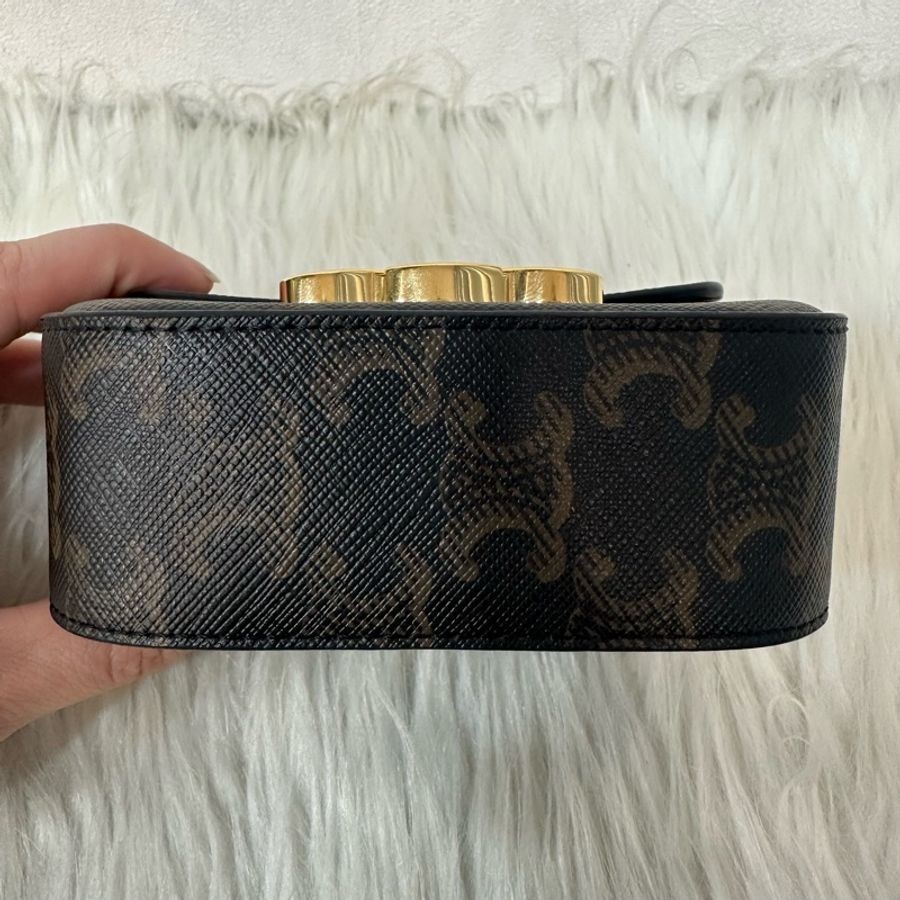 Celine 老花金釦凱旋門迷你斜背包-5