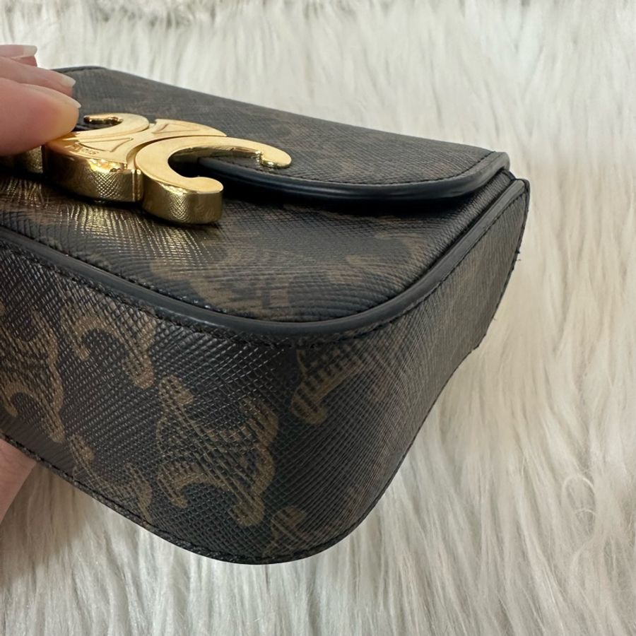 Celine 老花金釦凱旋門迷你斜背包-7