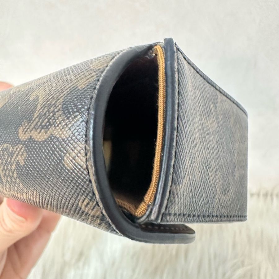 Celine 老花金釦凱旋門迷你斜背包-17