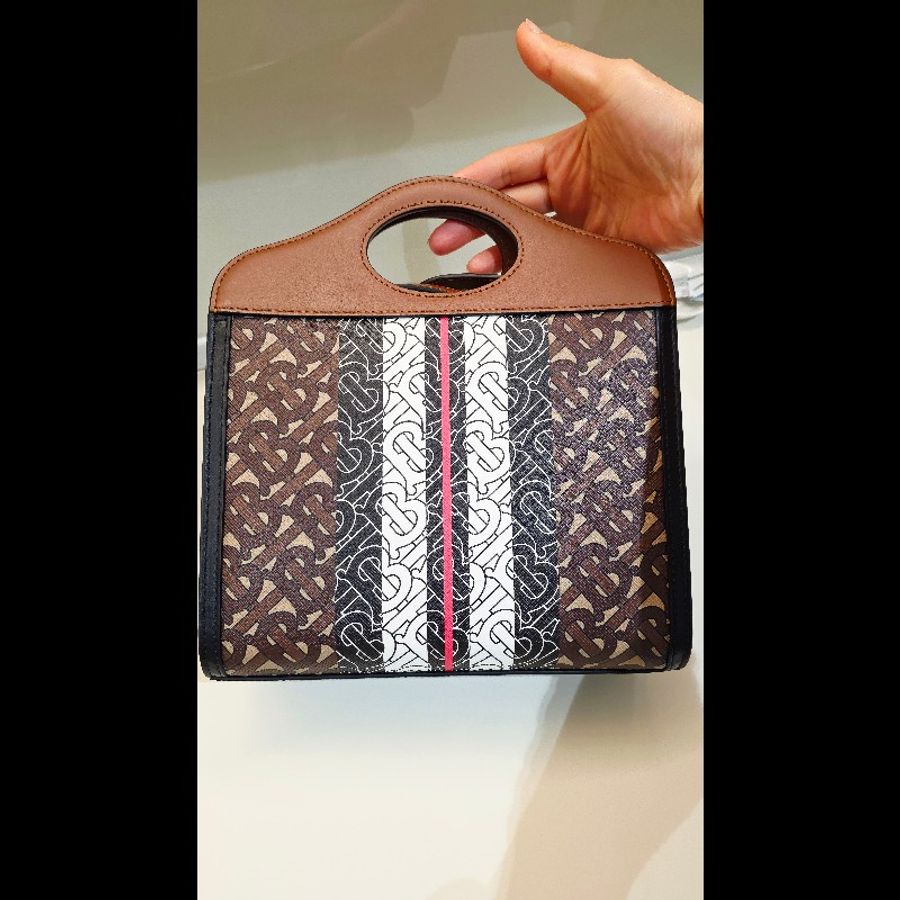 BURBERRY 滿版TB手提兩用包-10