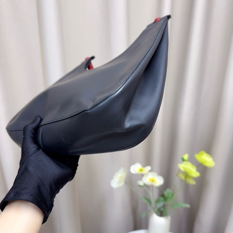 Gucci 中古竹柄包 黑配紅高級感十足-4