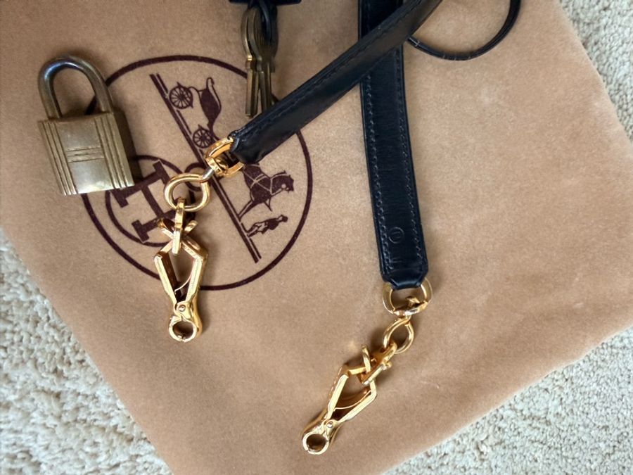 Vintage愛馬仕凱莉包 外縫Kelly 28 黑金 box 配件齊全-26